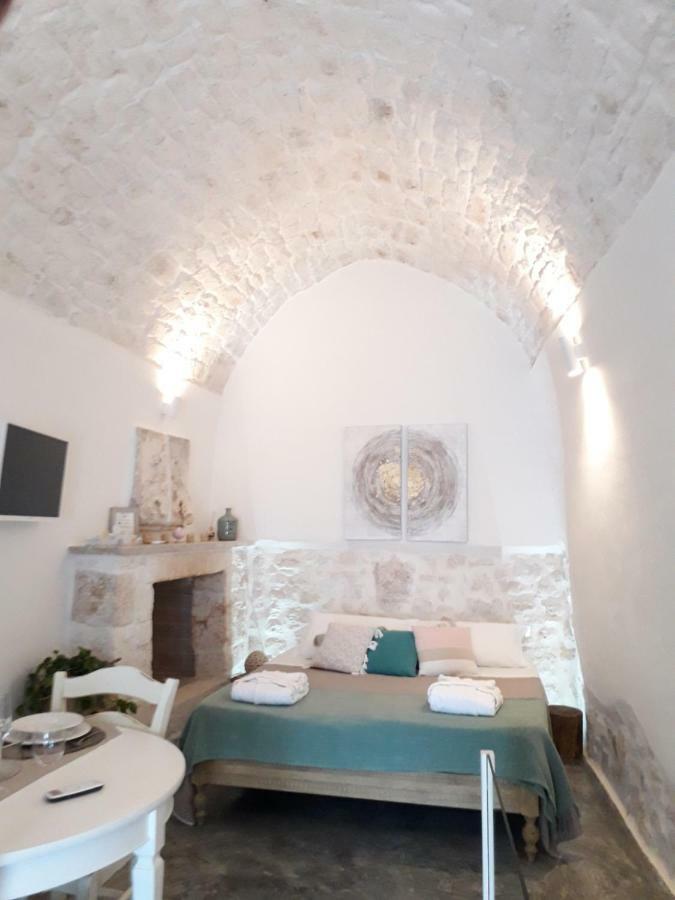 White Luxury Suite Ostuni By Gonewlocation Dış mekan fotoğraf