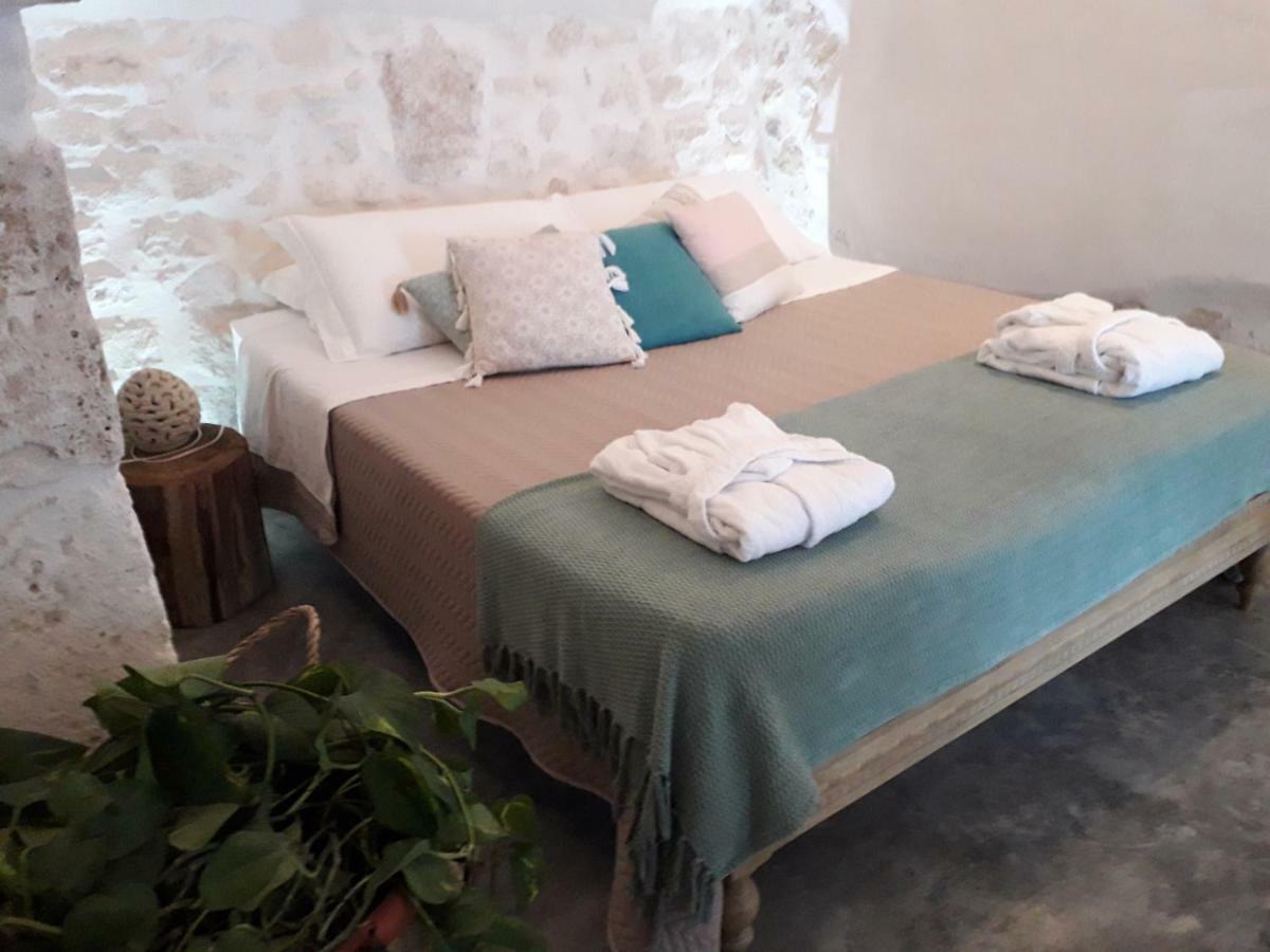 White Luxury Suite Ostuni By Gonewlocation Dış mekan fotoğraf